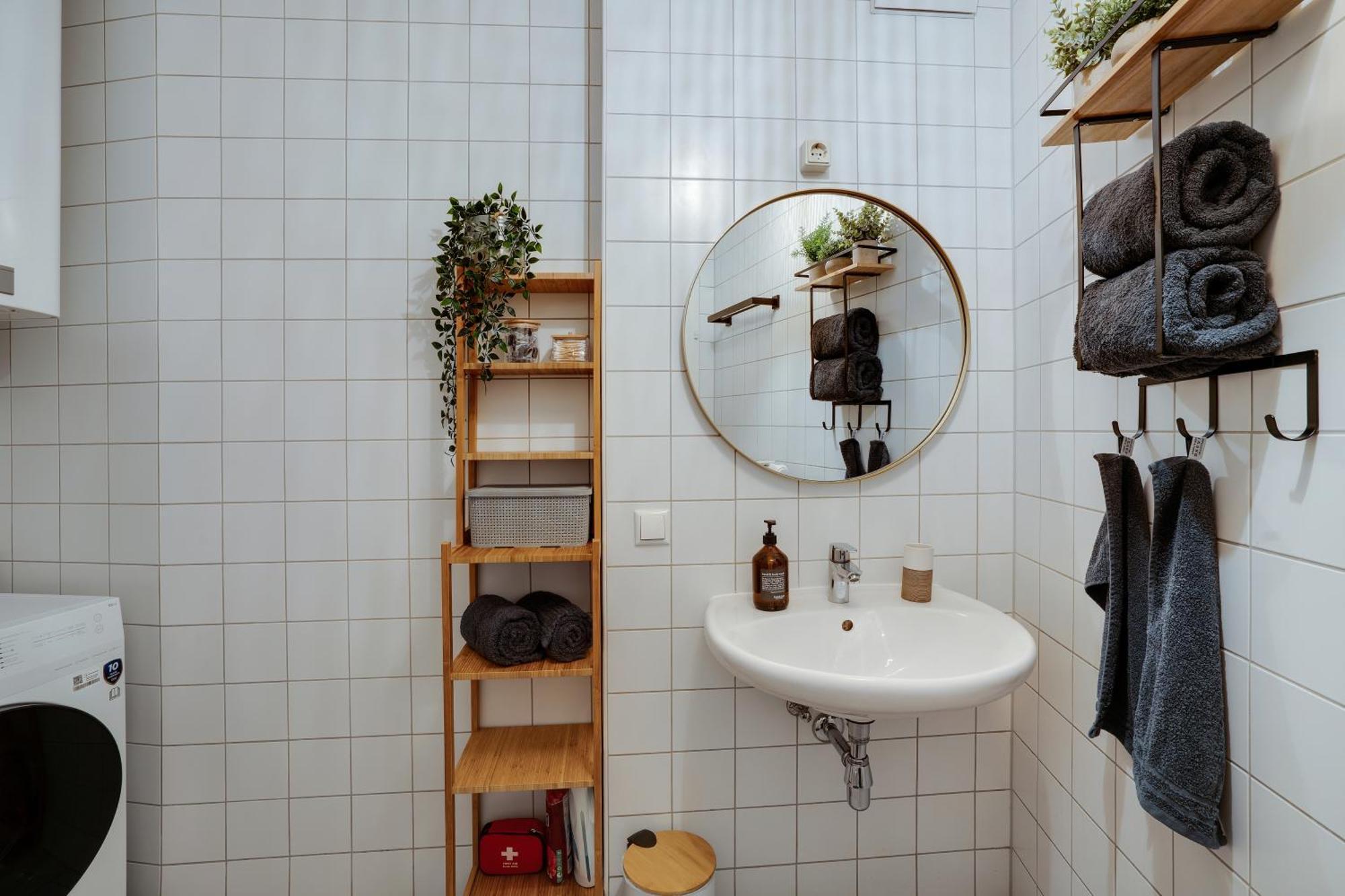 Boho Design Studio - Historic City Center With Free Parking & Aircon By Hero Homes กราซ ภายนอก รูปภาพ